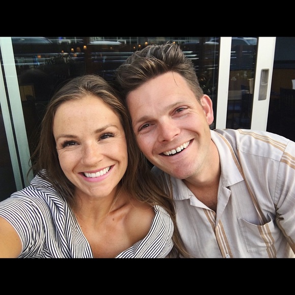 Meet your Posher, Claire - Picture 1 of 4